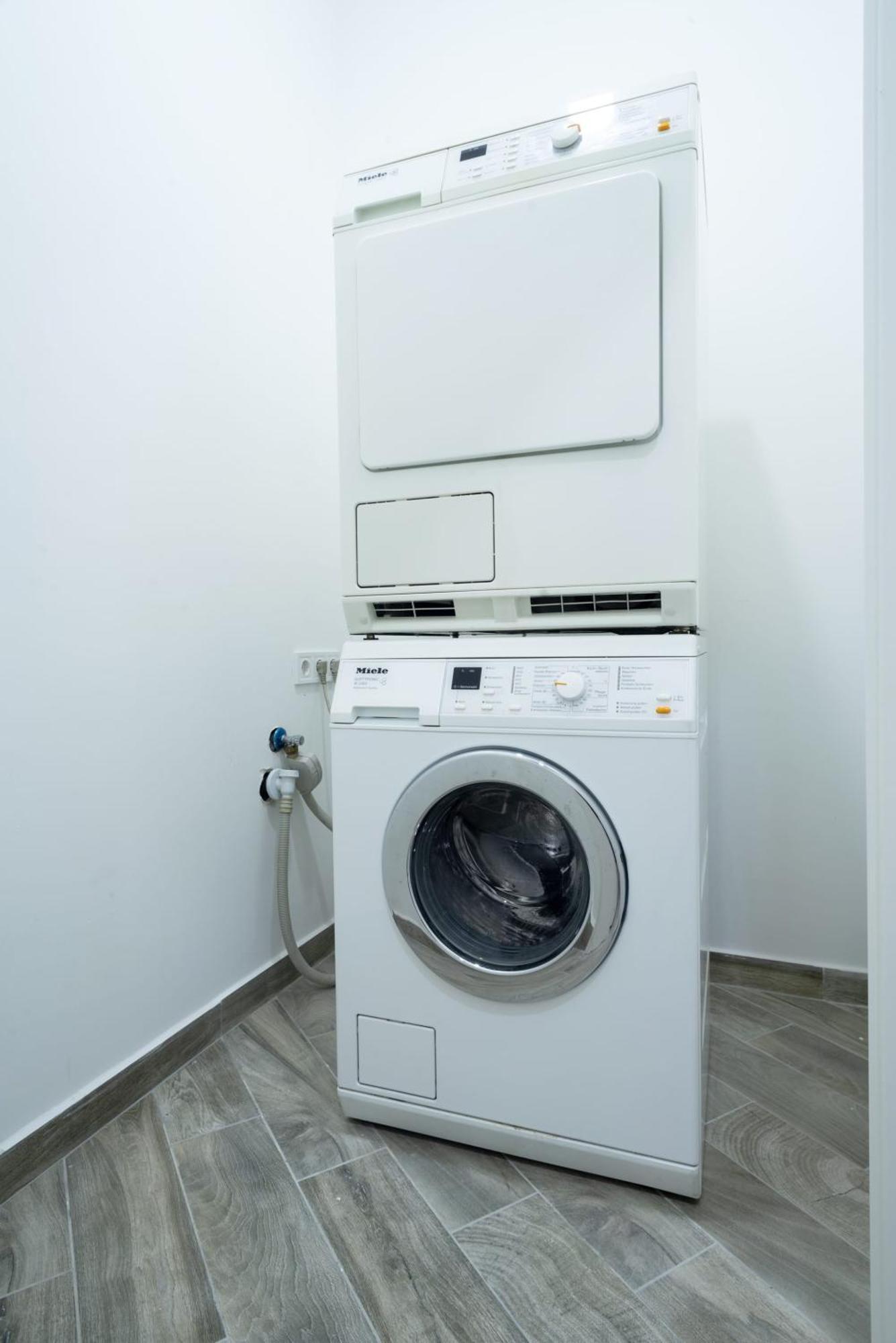 Lovely Studio At Central Location ブダペスト エクステリア 写真
